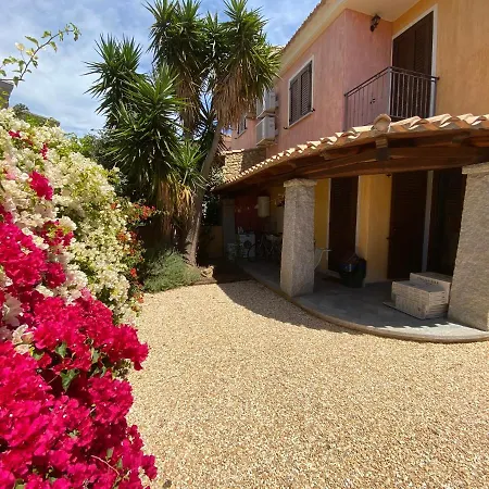 בית נופש Sa Villarose By La Via Del Mare Viaggi E Vacanze