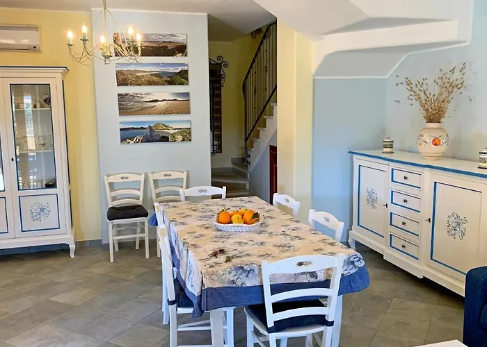 Sa Villarose By La Via Del Mare Viaggi E Vacanze * וילסימיוס