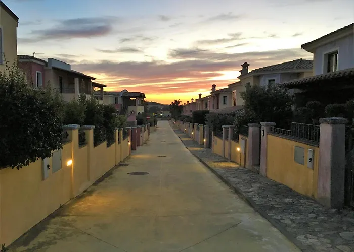 Sa Villarose By La Via Del Mare Viaggi E Vacanze בית נופש